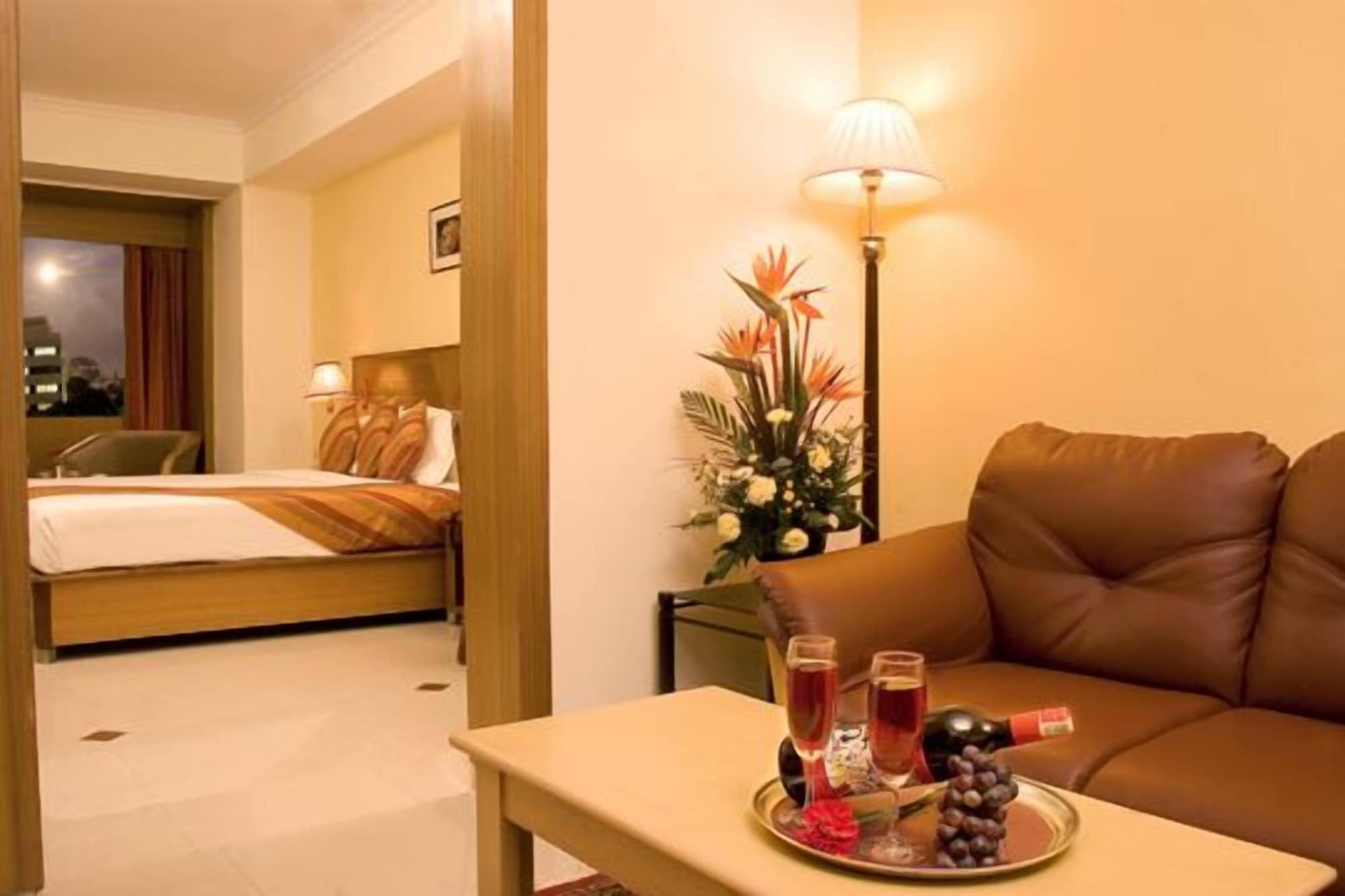 Ramanashree Brunton Hotel Bangalore Eksteriør billede