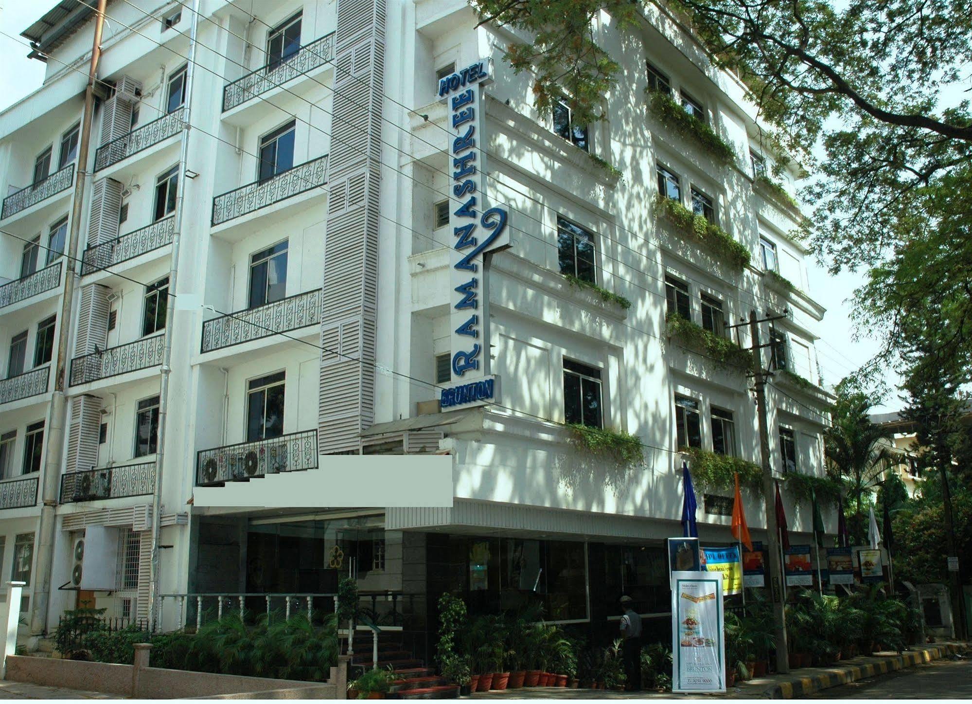 Ramanashree Brunton Hotel Bangalore Eksteriør billede