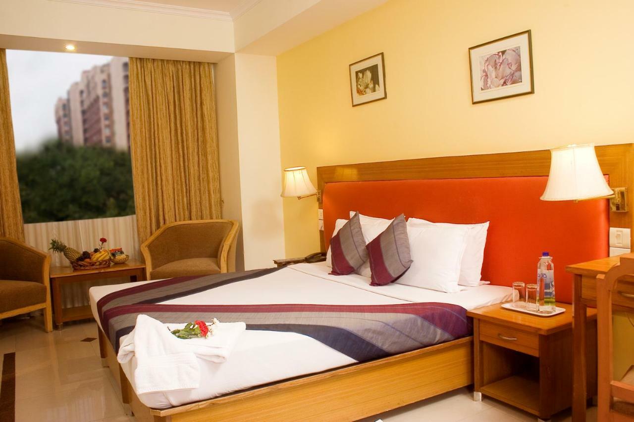 Ramanashree Brunton Hotel Bangalore Eksteriør billede