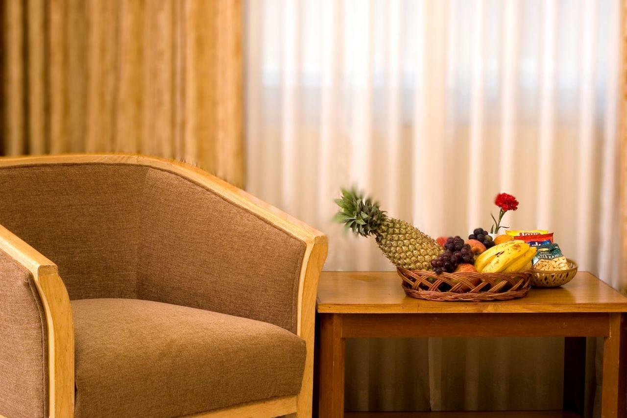Ramanashree Brunton Hotel Bangalore Eksteriør billede